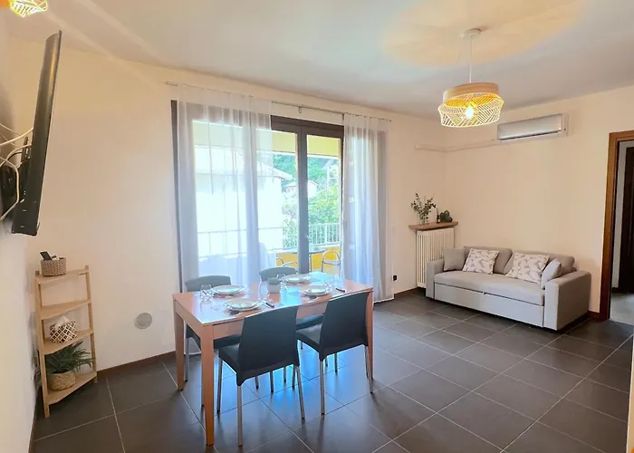 Abbondio - Vicino Al Centro Storico * Como