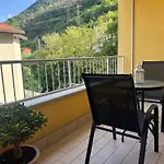 Abbondio - Vicino Al Centro Storico Apartmán *