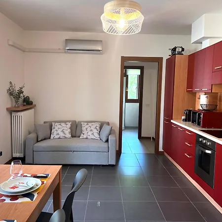 Lejlighed Abbondio - Vicino Al Centro Storico *