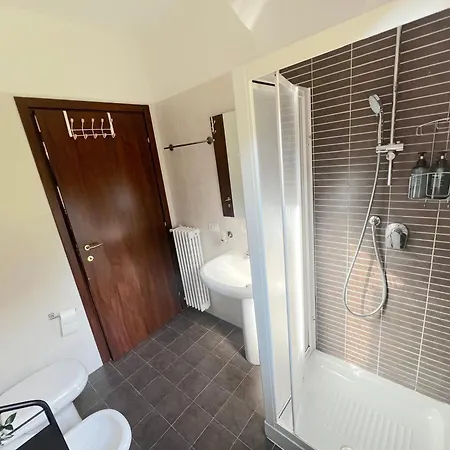 Abbondio - Vicino Al Centro Storico Lejlighed *