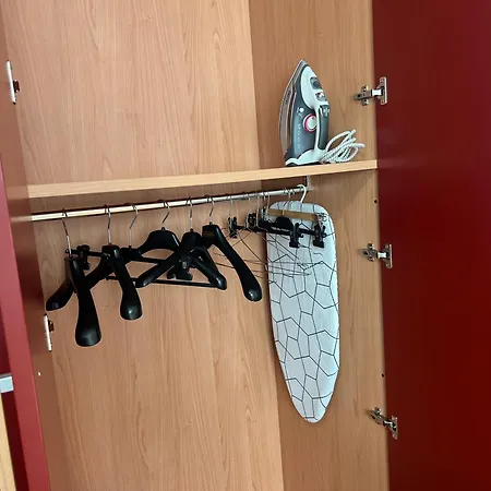 Lägenhet Abbondio - Vicino Al Centro Storico *