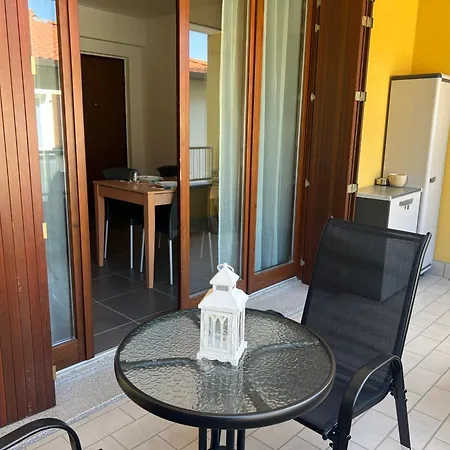 Apartment Abbondio - Vicino Al Centro Storico Como