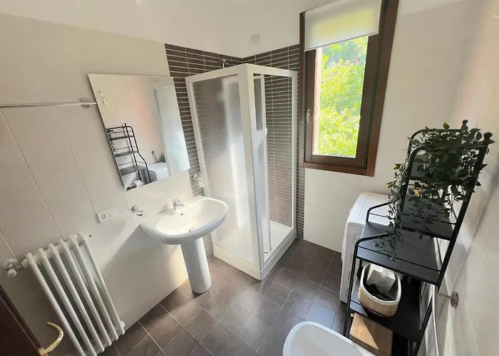 Abbondio - Vicino Al Centro Storico Apartment